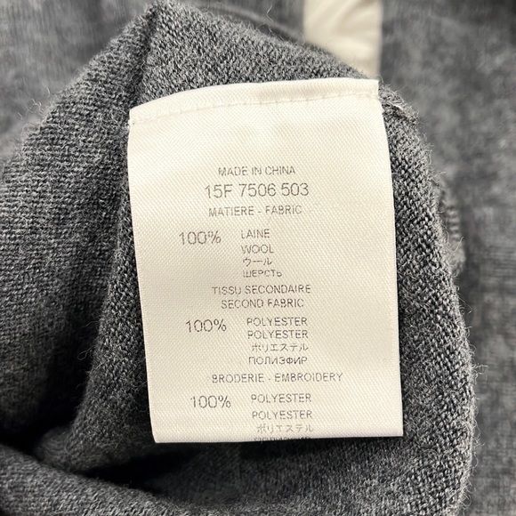 Givenchy Star Wool Grey Sweater - Picture 13 of 16